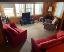 United States Maine Oakland vacation rental compare prices direct by owner 27497784