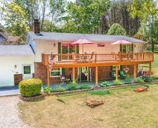 United States Kentucky Bronston vacation rental compare prices direct by owner 28139758