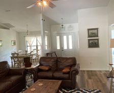 United States Florida Ocala vacation rental compare prices direct by owner 28136985