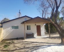 United States California Lone Pine vacation rental compare prices direct by owner 29424601