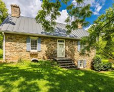 United States Virginia Round Hill vacation rental compare prices direct by owner 28599207