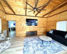 United States Tennessee Rocky Top vacation rental compare prices direct by owner 33211275