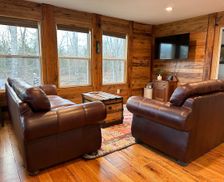 United States Tennessee McEwen vacation rental compare prices direct by owner 28013457