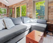 United States California Guerneville vacation rental compare prices direct by owner 26603152