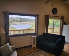 United States Texas Kerrville vacation rental compare prices direct by owner 27809260