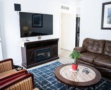 United States Michigan Romulus vacation rental compare prices direct by owner 27704409