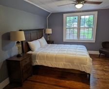 United States North Carolina Elkin vacation rental compare prices direct by owner 32291748