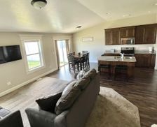 United States Idaho Pocatello vacation rental compare prices direct by owner 26599423