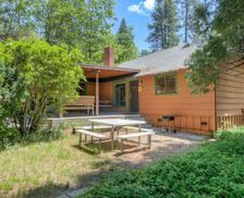 United States California Bass Lake vacation rental compare prices direct by owner 2323675