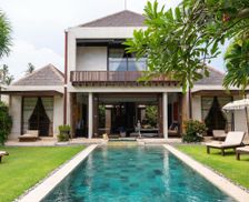 Indonesia Bali Kecamatan Sukawati vacation rental compare prices direct by owner 28695588