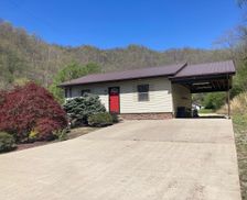 United States West Virginia Matewan vacation rental compare prices direct by owner 29133382