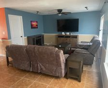 United States Florida Pace vacation rental compare prices direct by owner 28799603