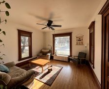 United States Wisconsin Lake Mills vacation rental compare prices direct by owner 28258176