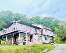 United States New York Shandaken vacation rental compare prices direct by owner 27570631