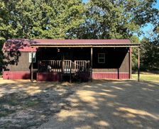 United States Texas Powderly vacation rental compare prices direct by owner 27805118