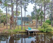 United States Florida Alligator Point vacation rental compare prices direct by owner 29309834