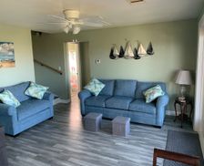 United States Texas Bolivar Peninsula vacation rental compare prices direct by owner 28035312