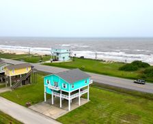 United States Texas Bolivar Peninsula vacation rental compare prices direct by owner 27385388