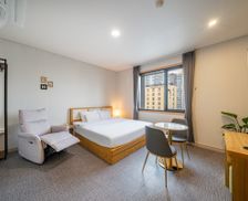 South Korea Masanhappo-gu Changwon-si vacation rental compare prices direct by owner 27383774