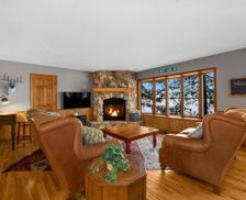 United States Wisconsin Stone Lake vacation rental compare prices direct by owner 26611063