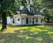 United States Arkansas Batesville vacation rental compare prices direct by owner 29030425