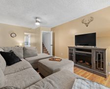 United States South Dakota Lead vacation rental compare prices direct by owner 27986697