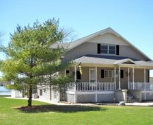 United States Michigan Newaygo vacation rental compare prices direct by owner 28646776