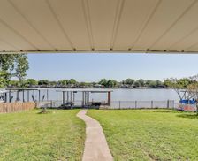 United States Texas Granbury vacation rental compare prices direct by owner 28426970