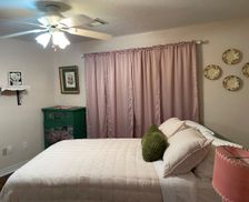 United States Oklahoma Elk City vacation rental compare prices direct by owner 34337295