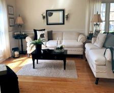 United States New York Saratoga Springs vacation rental compare prices direct by owner 28281923