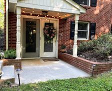 United States Virginia Bedford vacation rental compare prices direct by owner 28092088