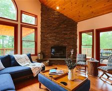 United States New York Livingston Manor vacation rental compare prices direct by owner 28521392