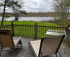 United States New York Ballston Lake vacation rental compare prices direct by owner 29063342