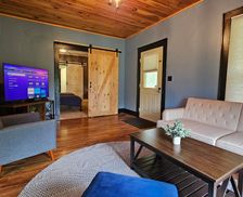 United States New York Hornell vacation rental compare prices direct by owner 27326124