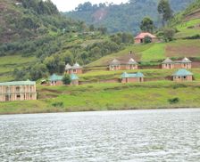 Uganda Western Region Lake Bunyonyi vacation rental compare prices direct by owner 27472894