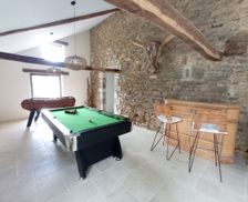 France Bretagne Saint-Vincent-sur-Oust vacation rental compare prices direct by owner 14041800