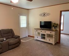 United States Illinois Carterville vacation rental compare prices direct by owner 28192597