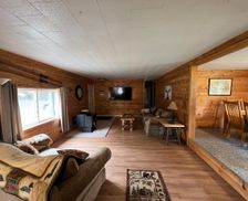 United States New York Old Forge vacation rental compare prices direct by owner 28746298