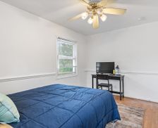 United States North Carolina Winston-Salem vacation rental compare prices direct by owner 28301494