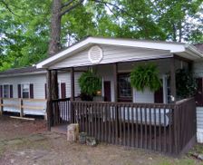 United States Kentucky Stop vacation rental compare prices direct by owner 27394427