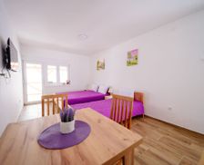 Serbia Central Serbia Mala Reka vacation rental compare prices direct by owner 27559258