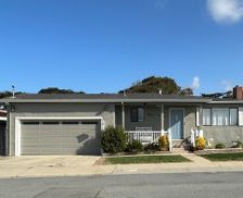 United States California Moss Landing vacation rental compare prices direct by owner 618928
