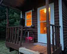 United States Michigan Menominee vacation rental compare prices direct by owner 27831586