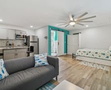 United States Florida Clearwater vacation rental compare prices direct by owner 28573423