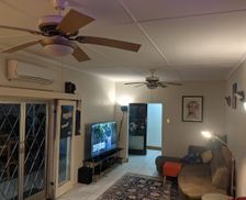 Australia Queensland Railway Estate vacation rental compare prices direct by owner 27345852