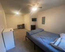 United States Texas Lancaster vacation rental compare prices direct by owner 27904867