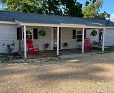 United States Alabama Atmore vacation rental compare prices direct by owner 27515738