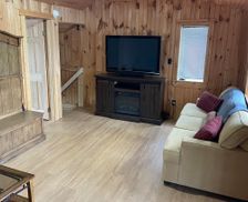 United States Maine Saint Albans vacation rental compare prices direct by owner 29221199