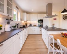 France Provence-Alpes-Côte d'Azur Saint-Saturnin-lès-Apt vacation rental compare prices direct by owner 27930569