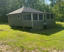 United States Maine Standish vacation rental compare prices direct by owner 29411277